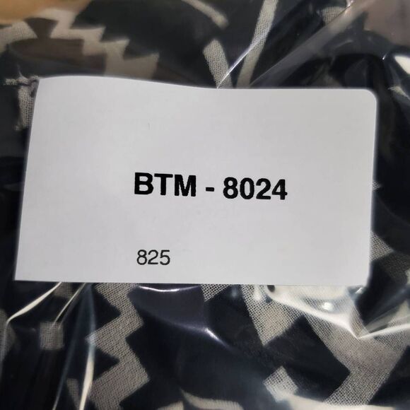 Maurices Women’s Maxi Skirt L Black White Aztec Print Sheer Overlay - Picture 6 of 6